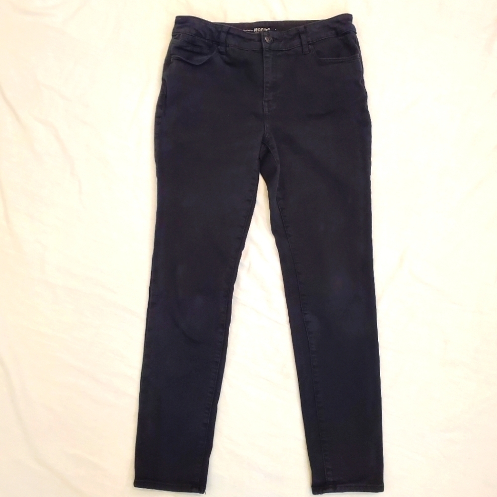 Chico's The Platinum Jegging 31" waist chicos size 0.5